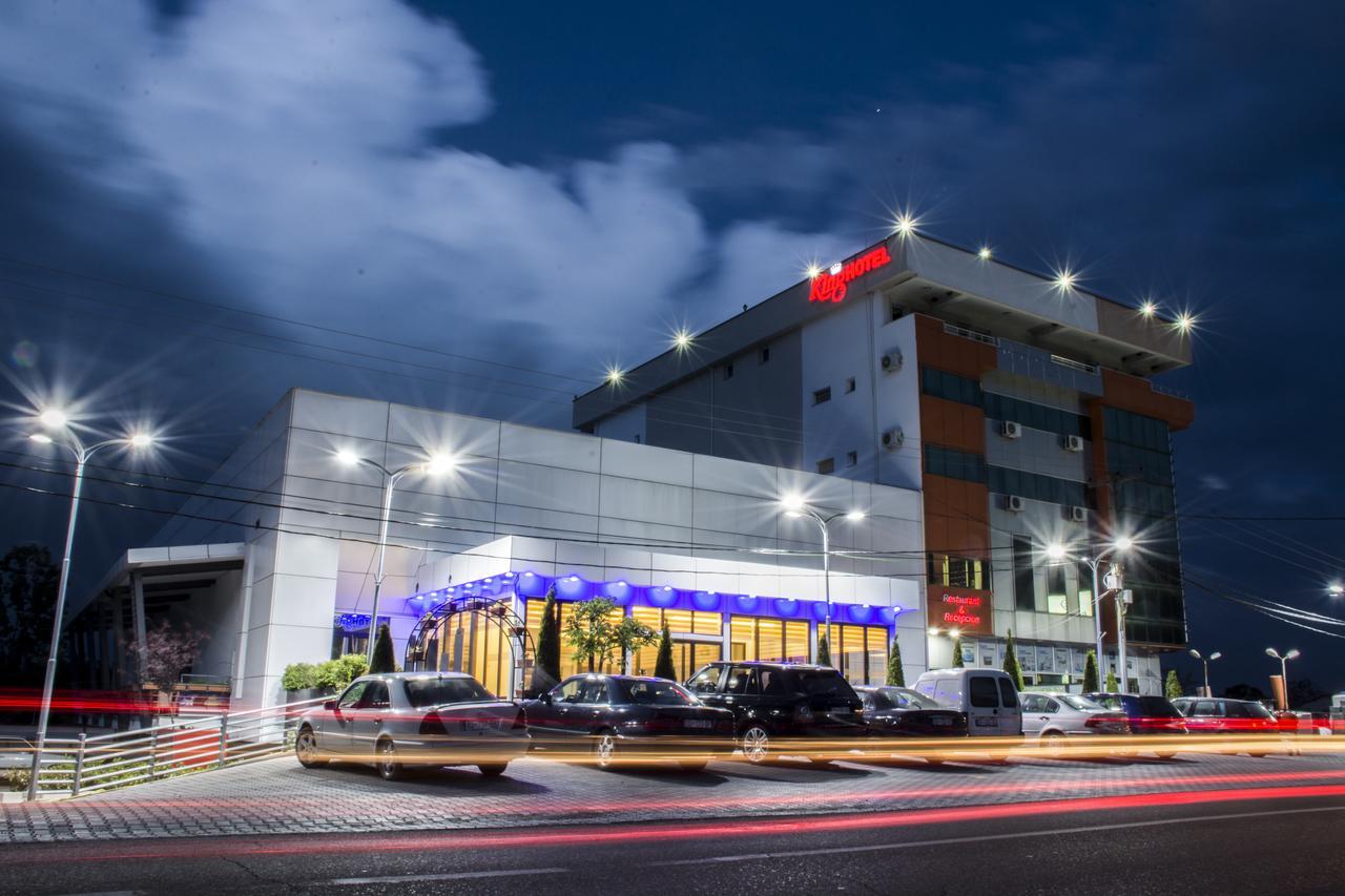 King Hotel Peje Exterior photo
